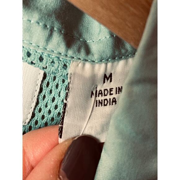 World Wide Sportsman Blue Green Short Sleeve Button Up Shirt Men's Size M NWT - Picture 4 of 5